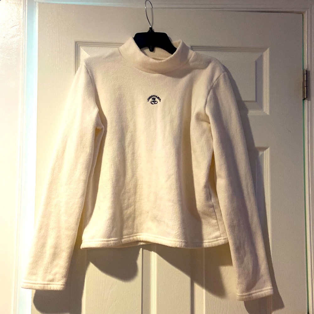 medium white fuzzy turtleneck